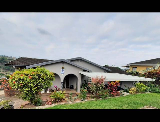 3 BEDROOM HOUSE FOR SALE IN UMHLATHUZANA